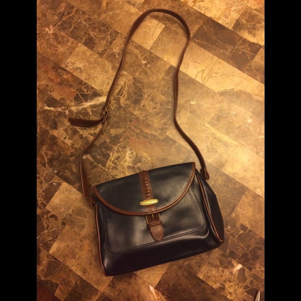 Vintage Liz Claiborne Purse.